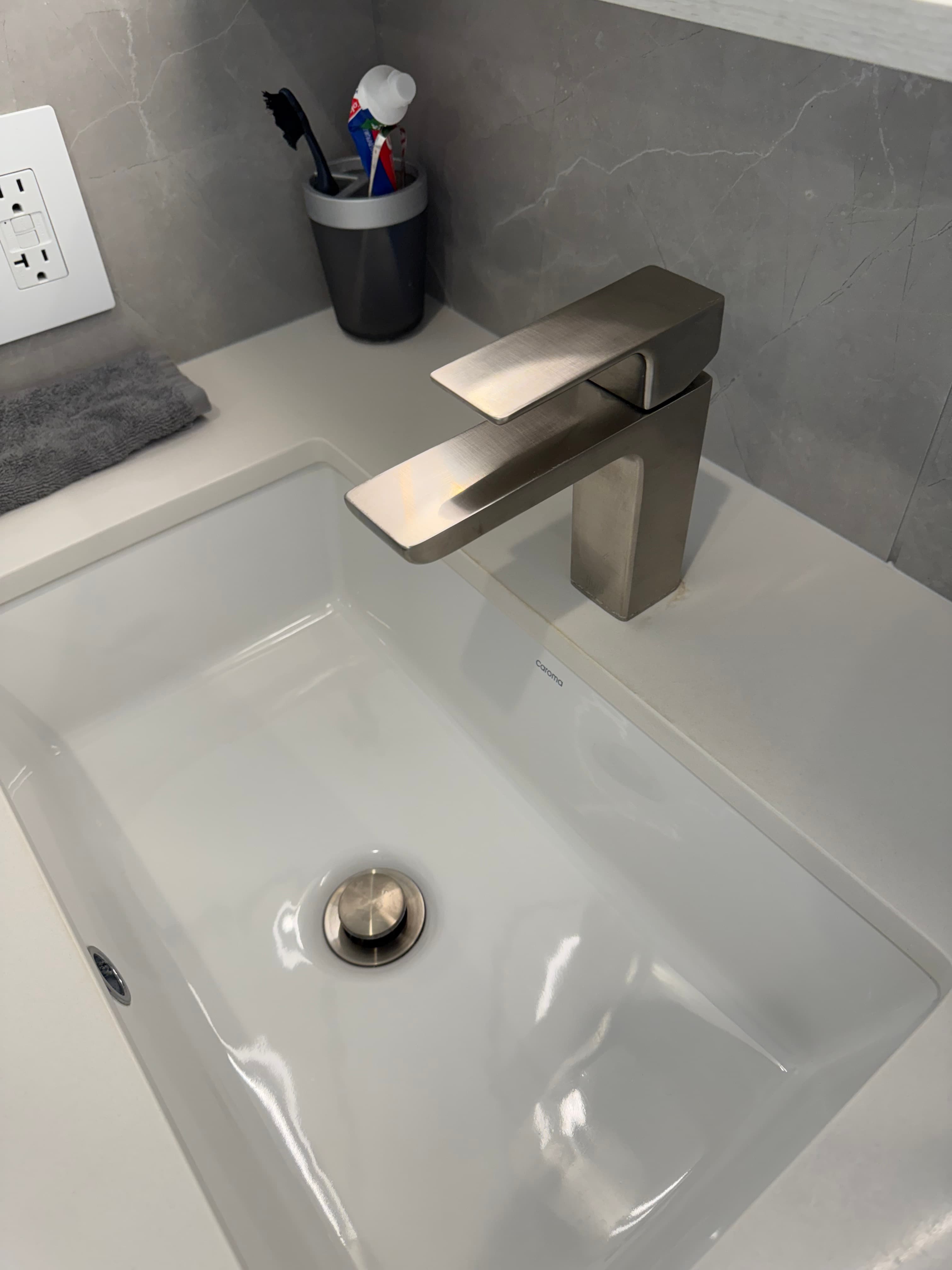 Bathroom Sink before cleaning