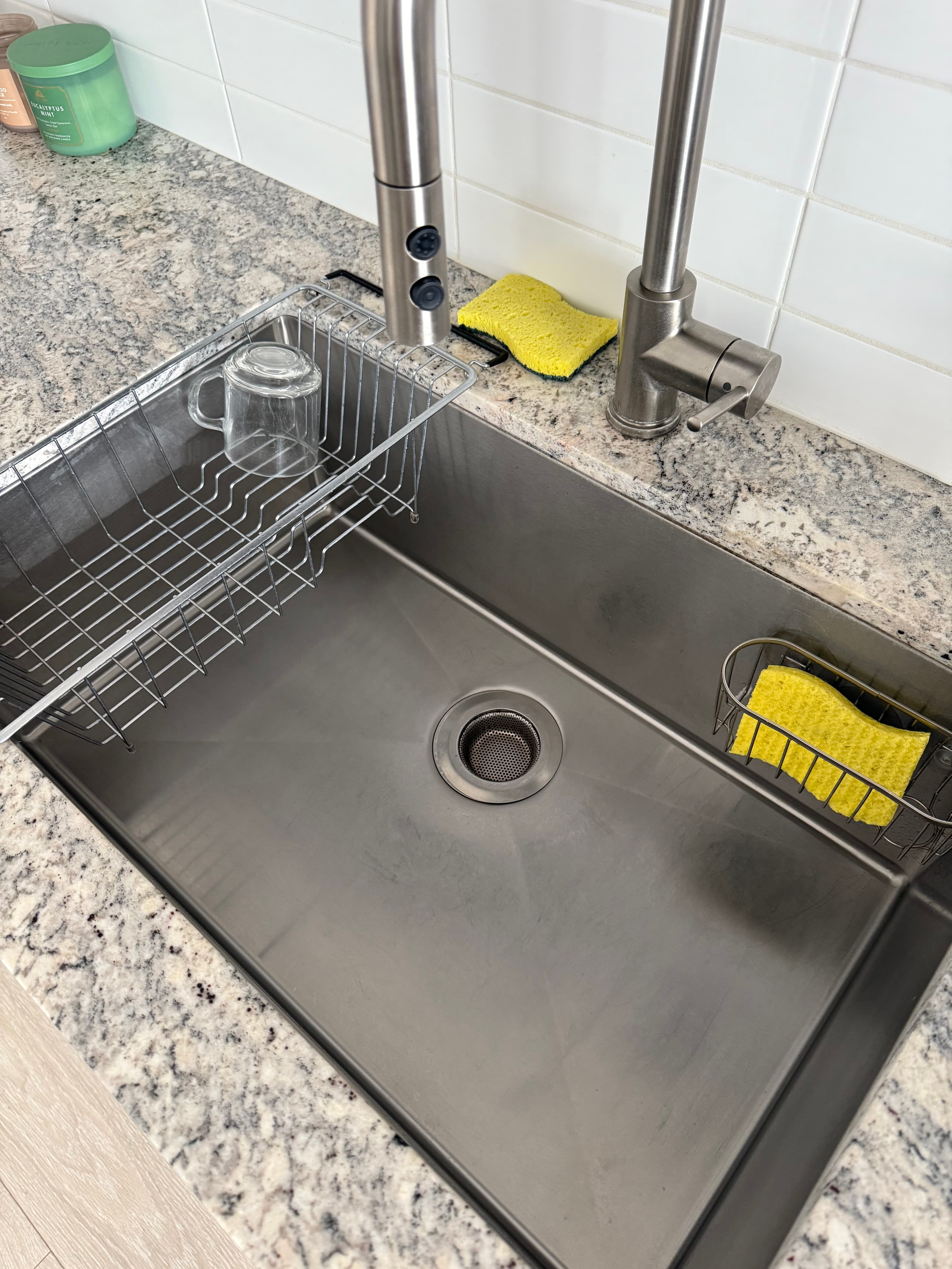 Kitchen Sink after cleaning